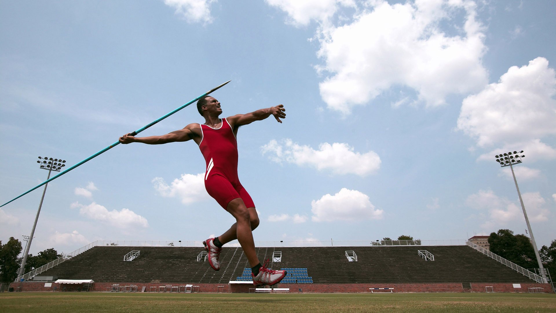 德甲争冠战之夜，切特展现巨星价值，一记绝杀改写历史