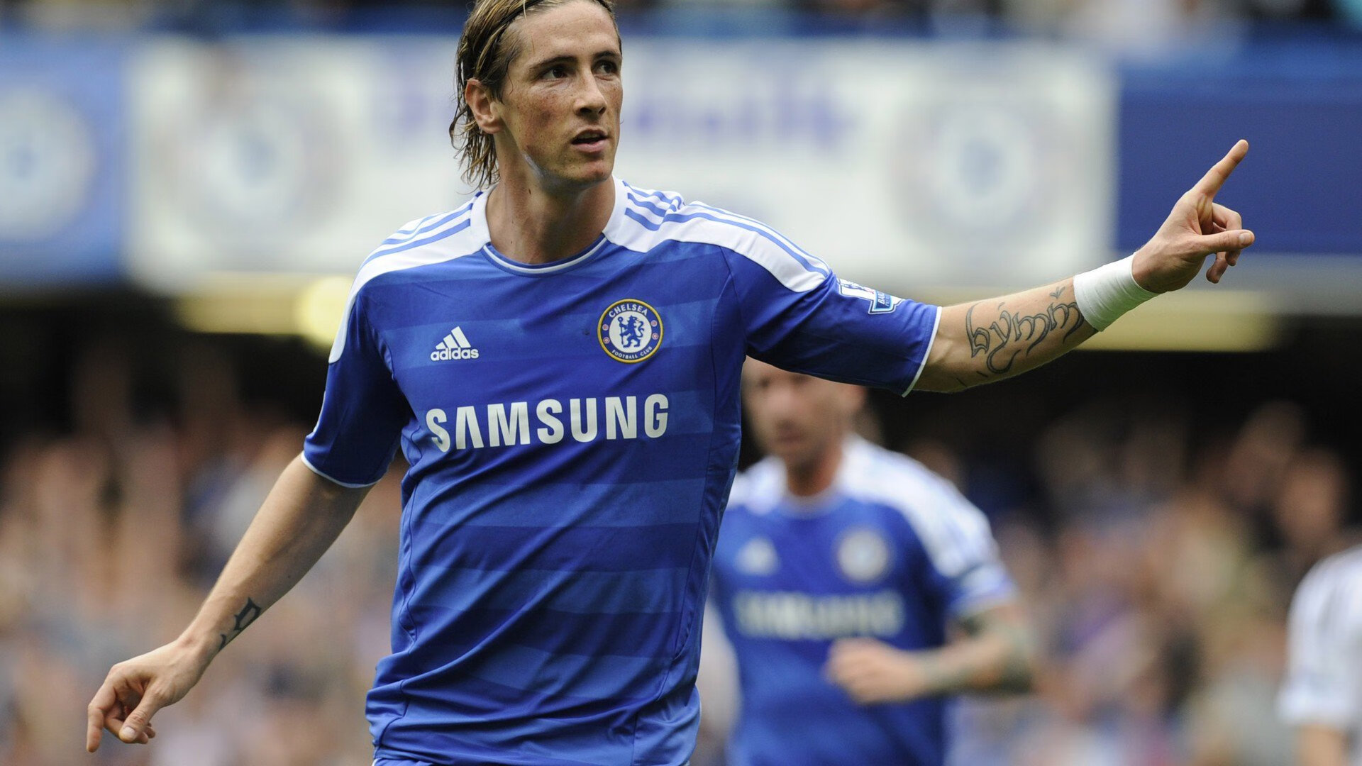 德甲争冠战焦点战,马刺争冠战胜出骑士,跨越体育的胜利哲学